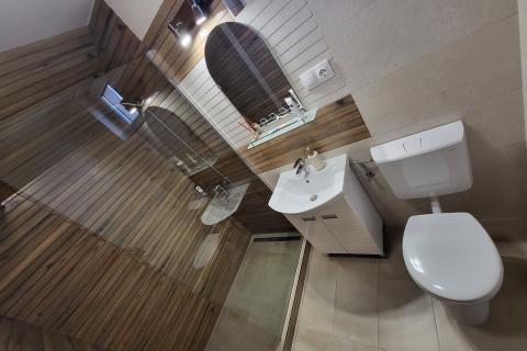 5-ös apartman fürdőszoba